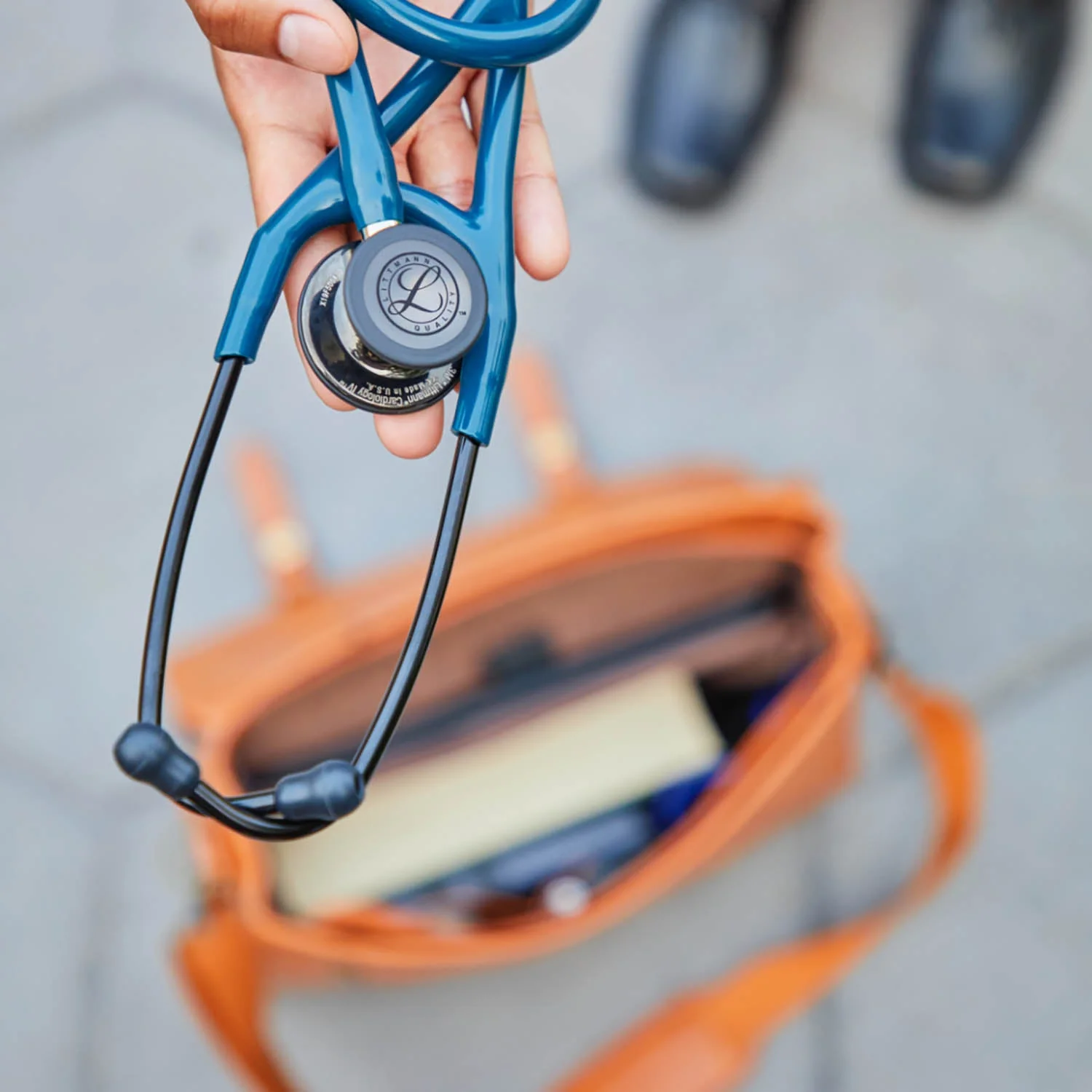 Littmann Cardiology IV Diagnostic Stethoscope: Smoke & Black - Black Stem 6232 - Over Engraved - Image 2