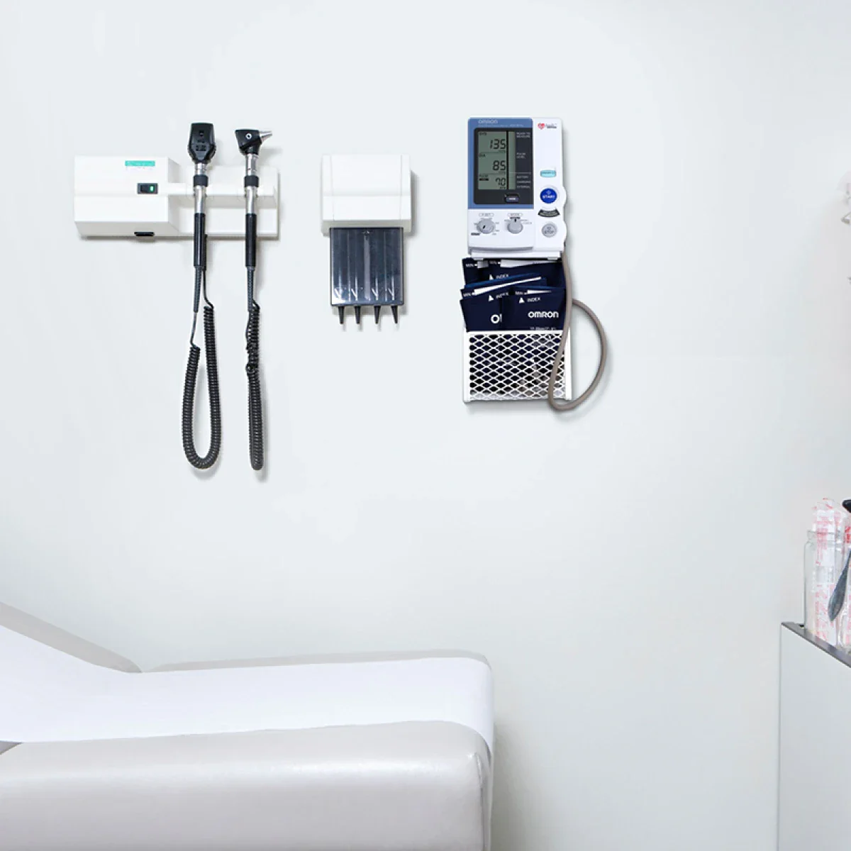 Omron - Wall Mount Kit for HEM-907XL - Image 2