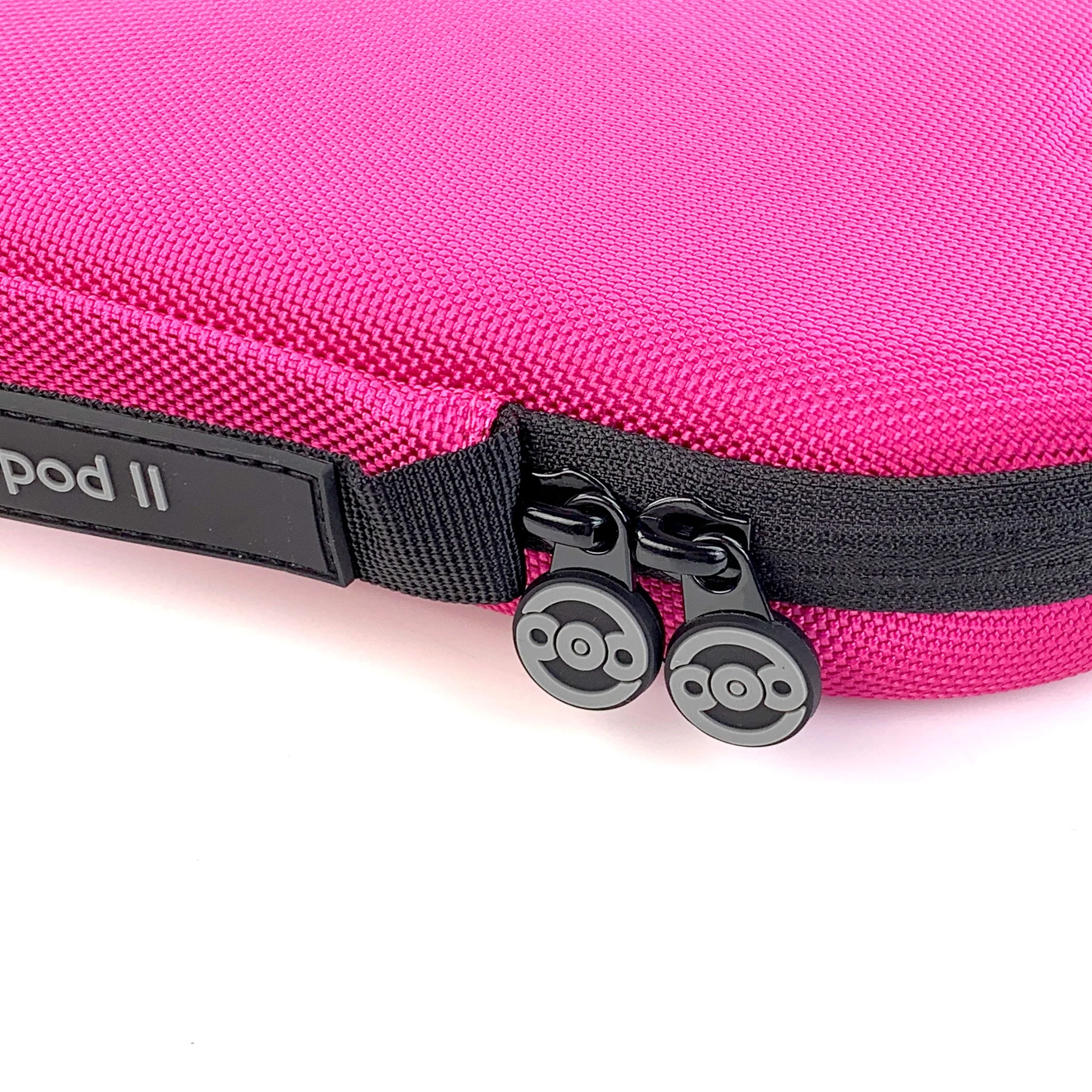 Pod Technical Cardiopod II Stethoscope Case for all Littmann Stethoscopes - Raspberry - Image 6