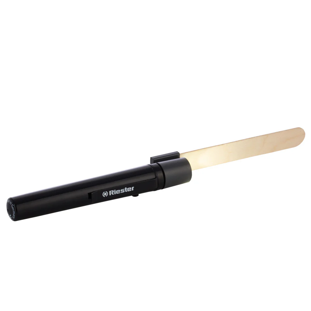 Riester E-xam XL 2.5V With Tongue Blade Holder - Image 2